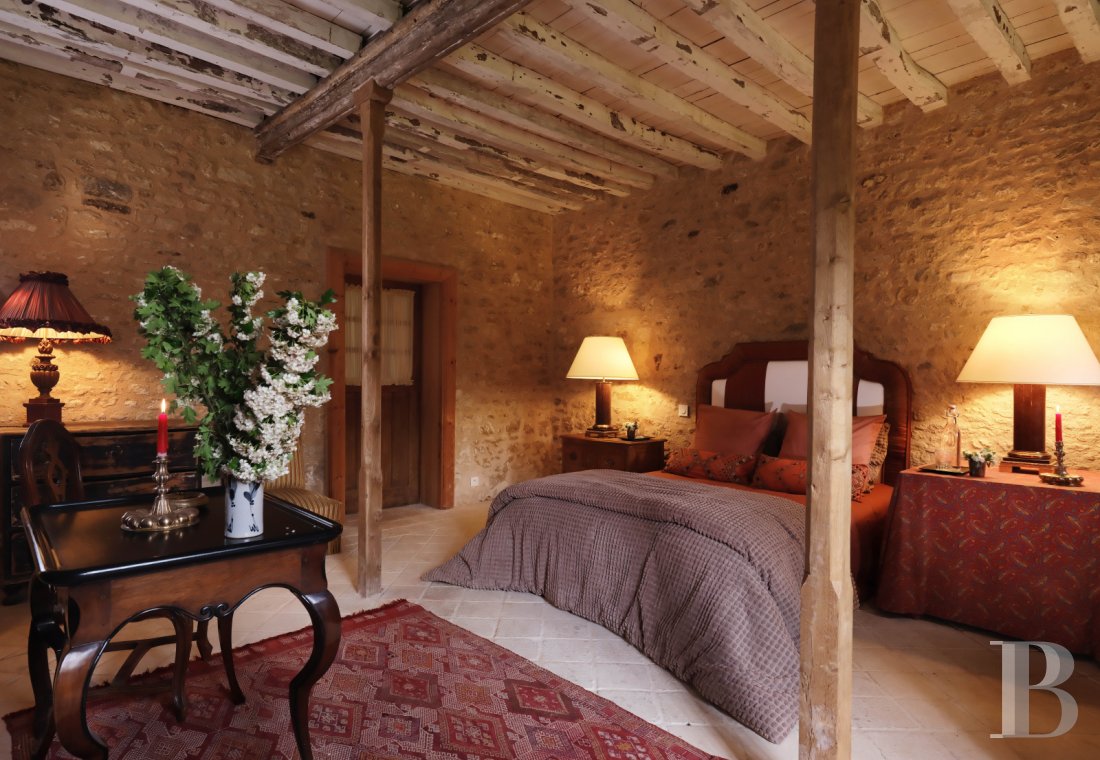 A chateau embodying a range of centuries in the Cotentin, to the south of Valognes - photo  n°14